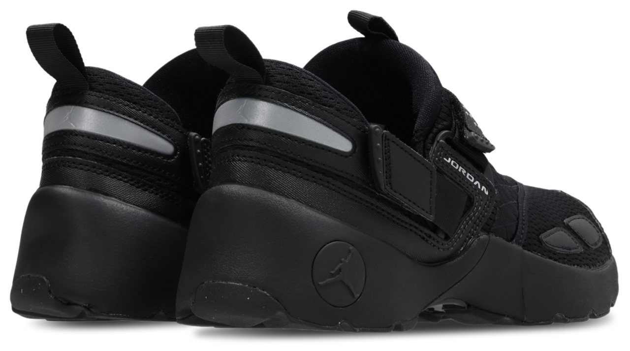 Jordan Trunner Lx Imagen 3 de 8. Toque para abrir la galería de fotos.