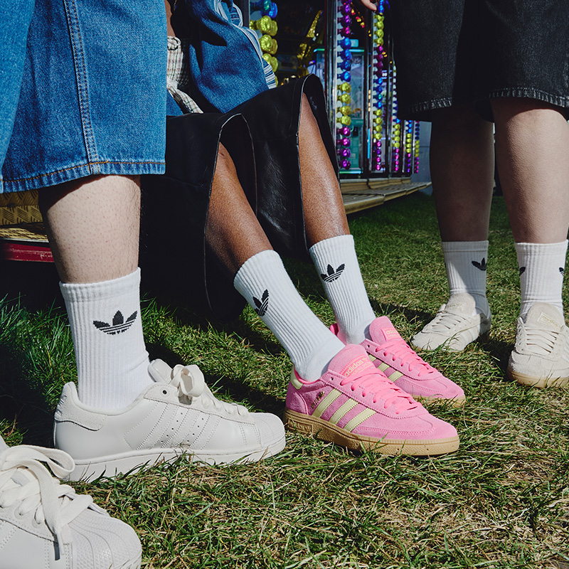 adidas Handball Spezial Image 2 of 8. Tap to open photo gallery.