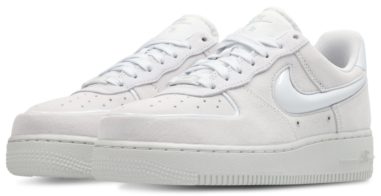 Nike Air Force 1 '07 Se Image 2 of 8. Tap to open photo gallery.
