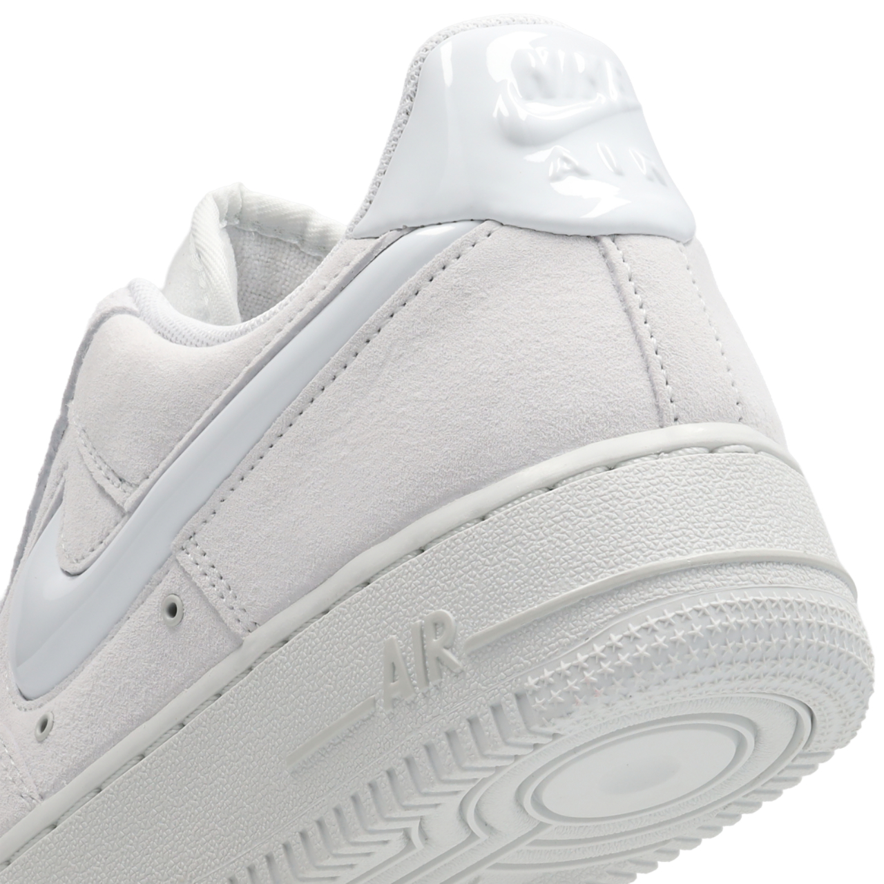 Nike Air Force 1 '07 Se Image 8 of 8. Tap to open photo gallery.