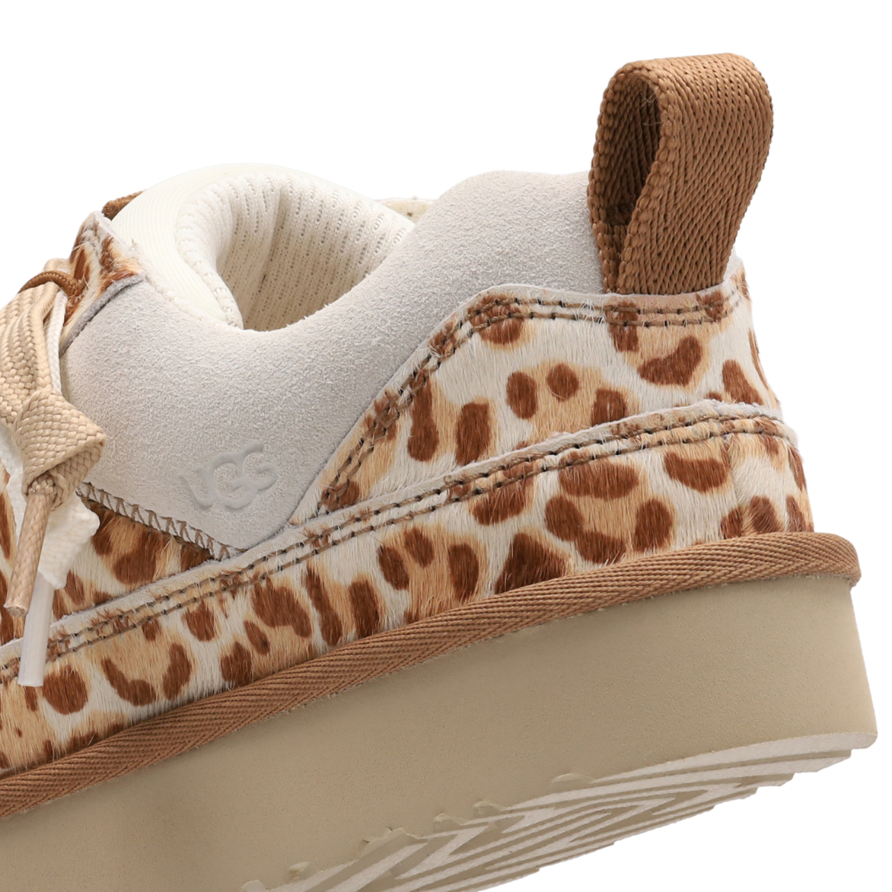 UGG Lo Lowmel Plains Imagen 7 de 7. Toque para abrir la galería de fotos.