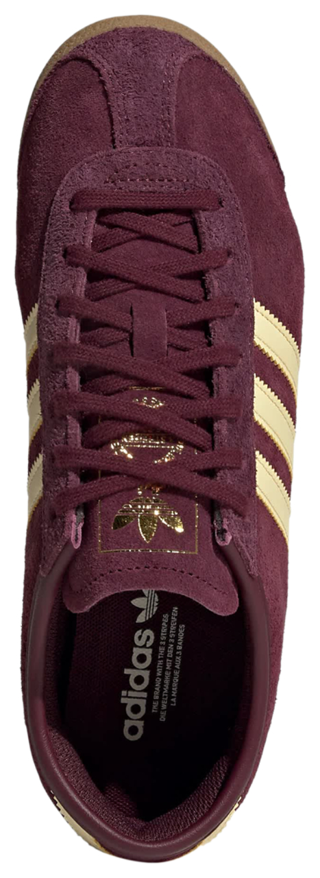 adidas Italia 70S Image 5 of 6. Tap to open photo gallery.