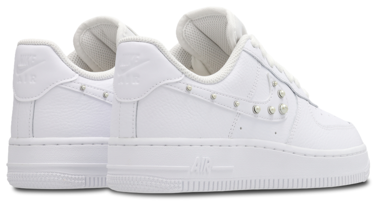 Nike Air Force 1 '07 Se Bild 3 von 7. Antippen, um die Fotogalerie zu öffnen.