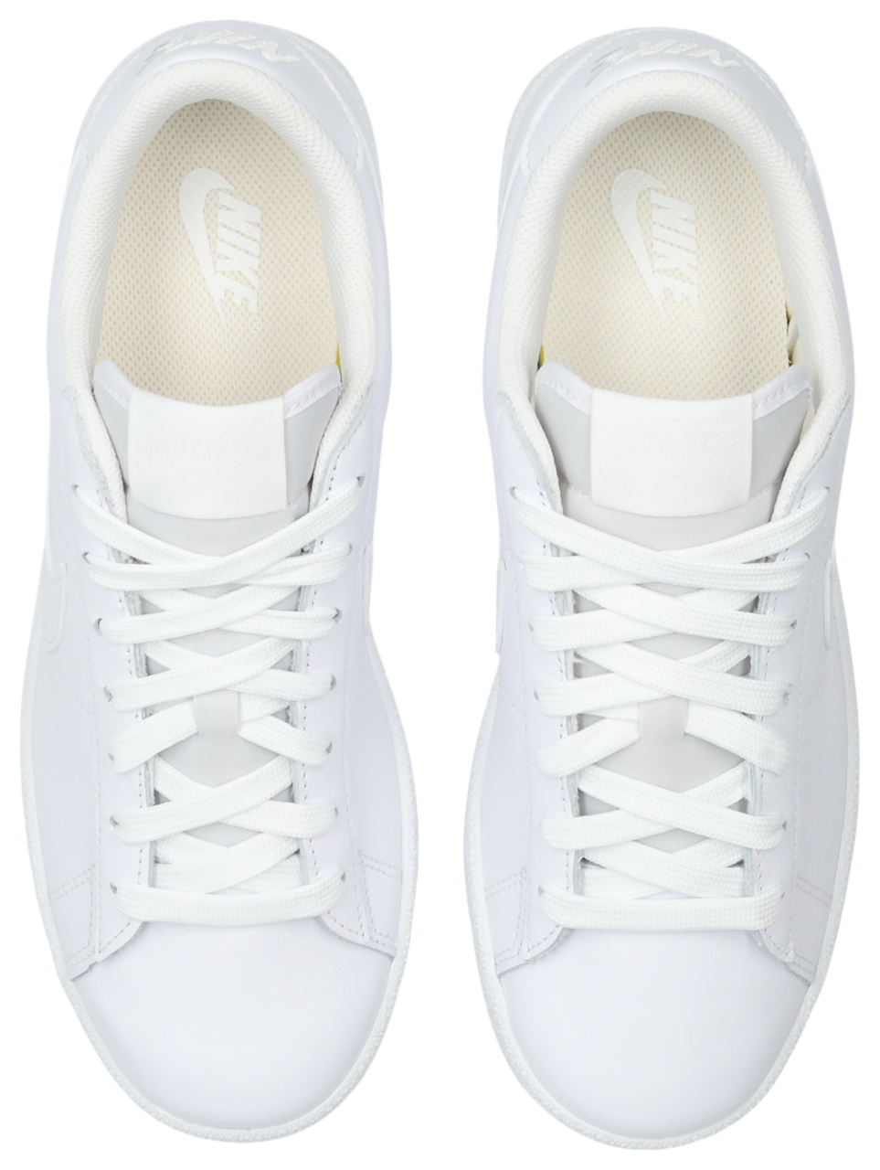 Nike Tennis Classic Immagine 5 di 8. Tocca per aprire la galleria fotografica.