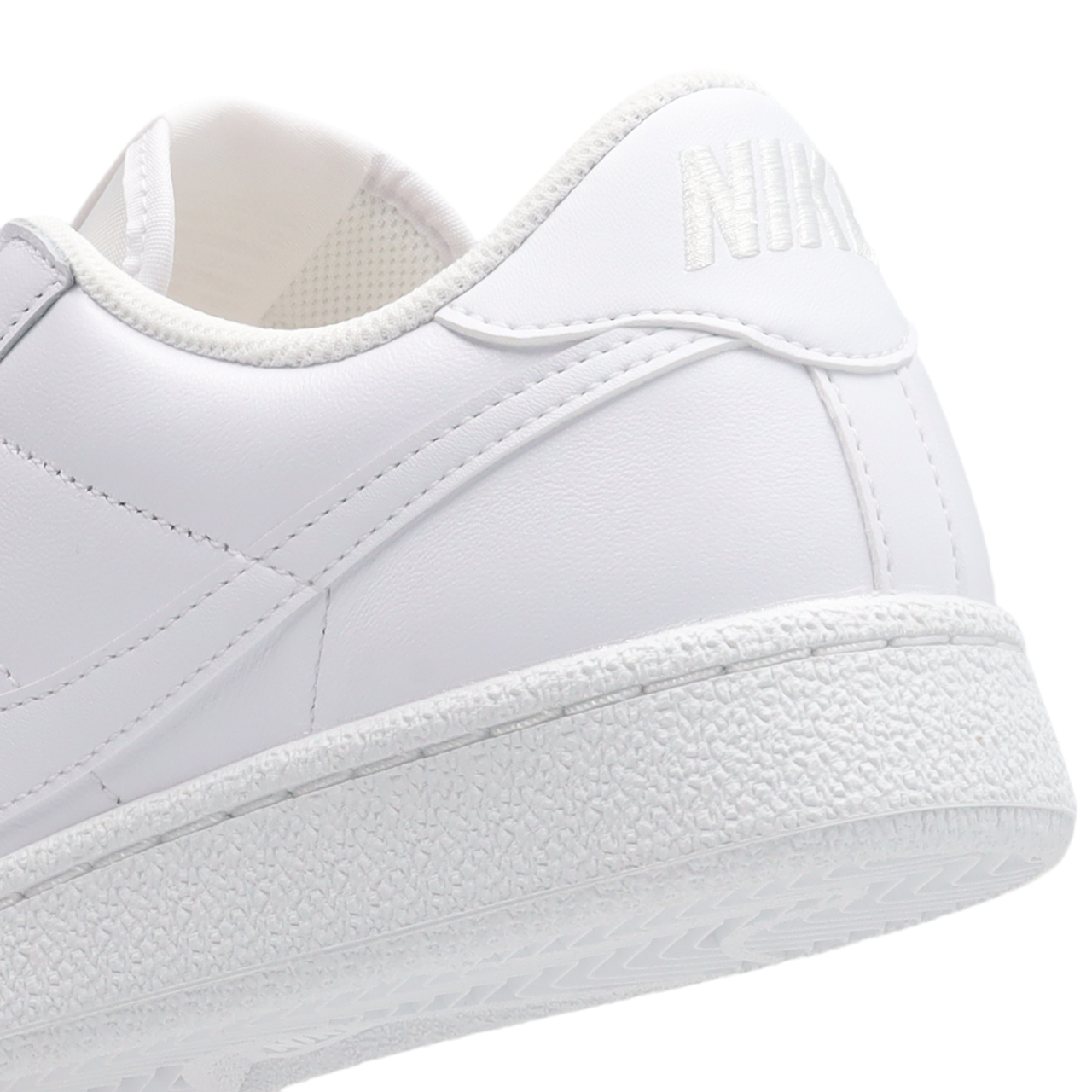 Nike Tennis Classic Immagine 7 di 8. Tocca per aprire la galleria fotografica.