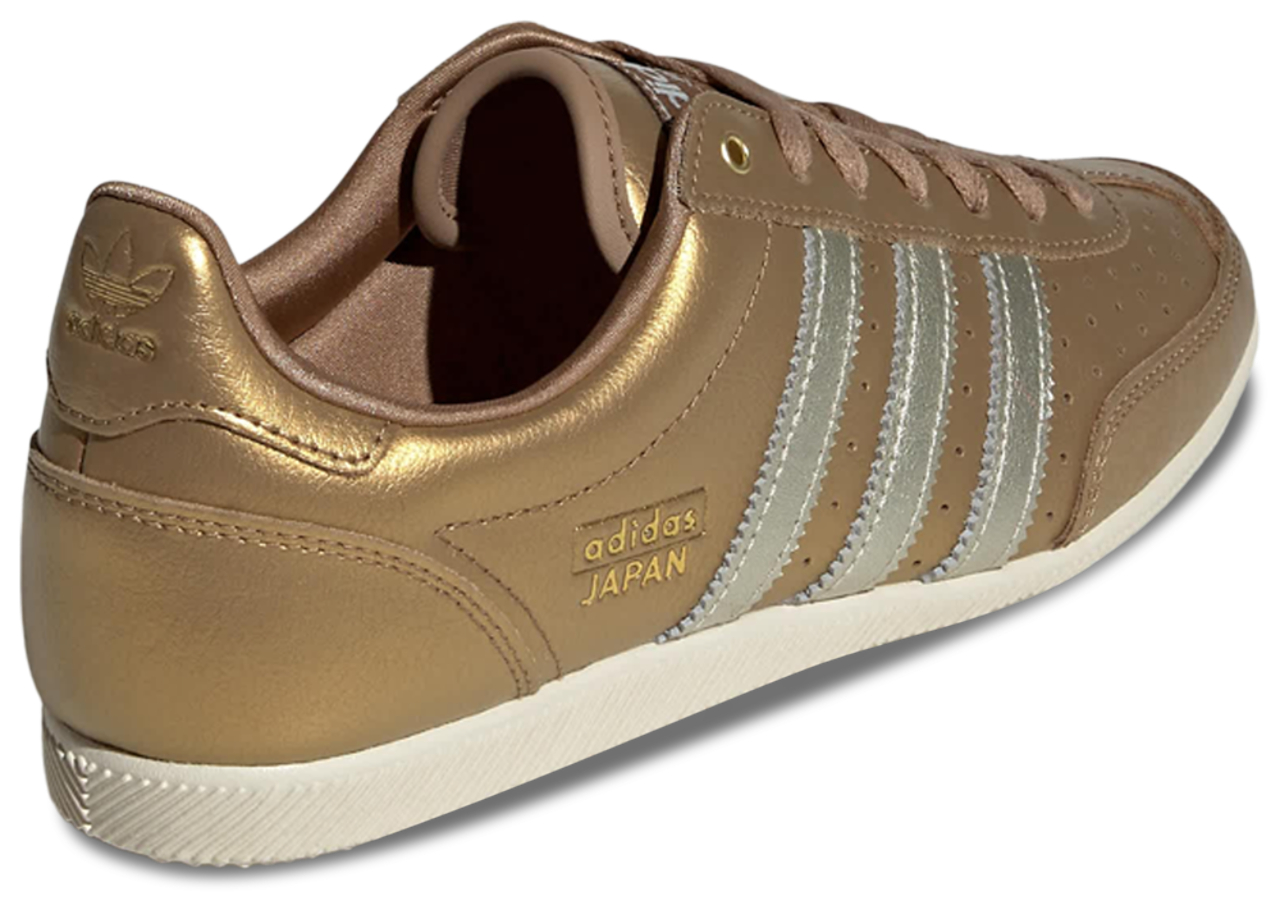 adidas Japan Bild 3 von 6. Antippen, um die Fotogalerie zu öffnen.