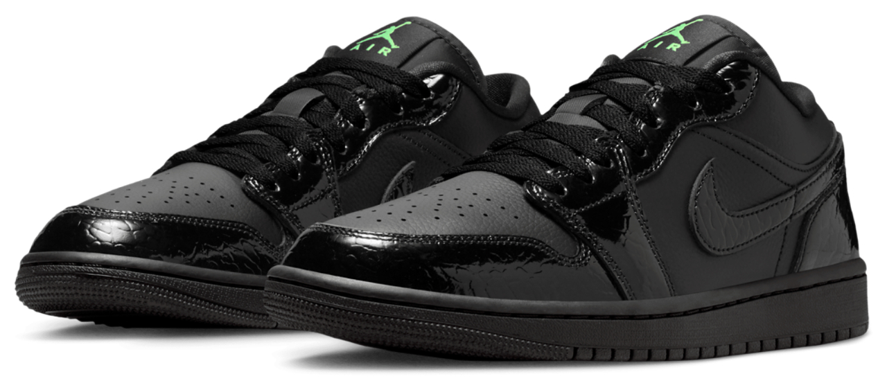 Jordan Air Jordan 1 Low Se Image 2 of 6. Tap to open photo gallery.