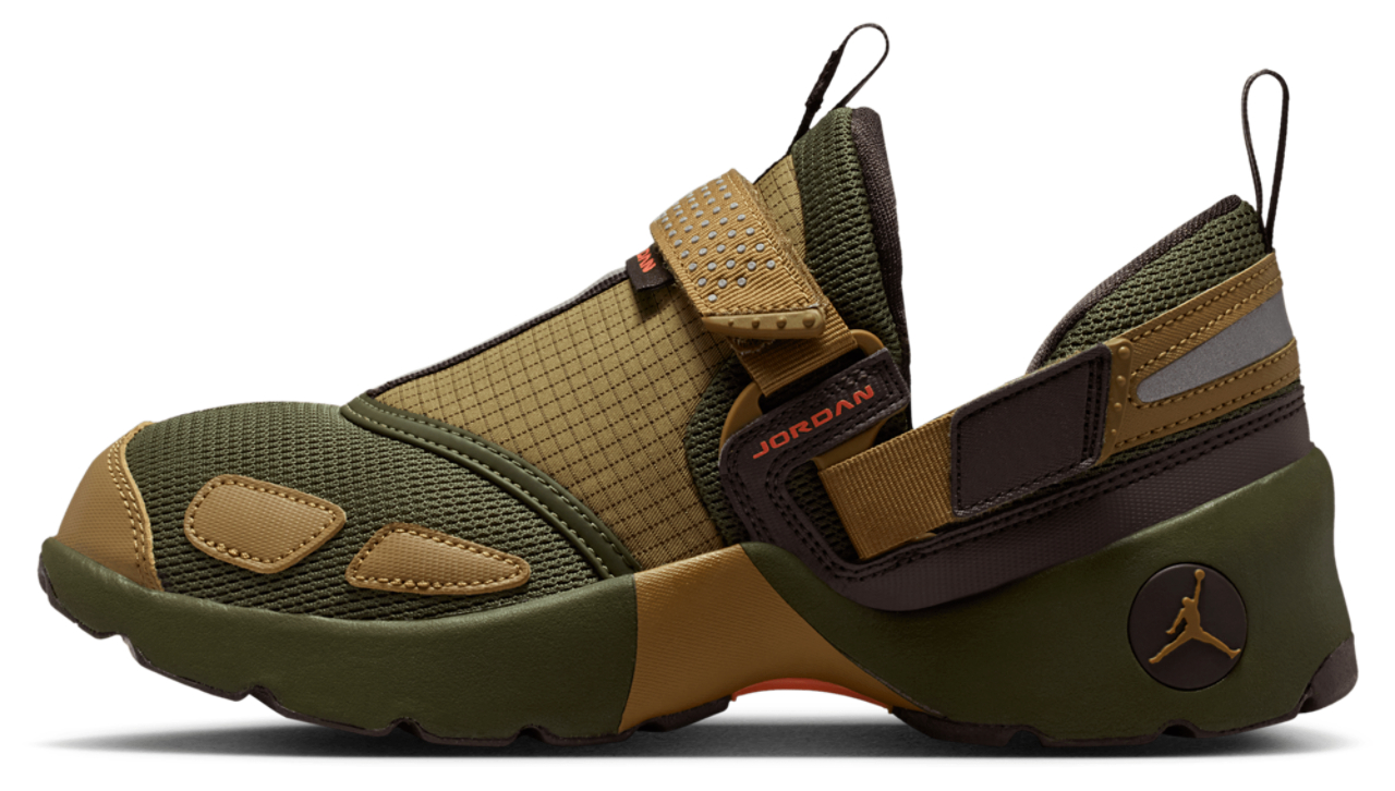 Jordan Trunner Lx Image 3 of 6. Tap to open photo gallery.