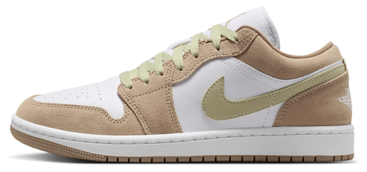 Jordan AJ1 Low Image 3 of 6. Tap to open photo gallery.