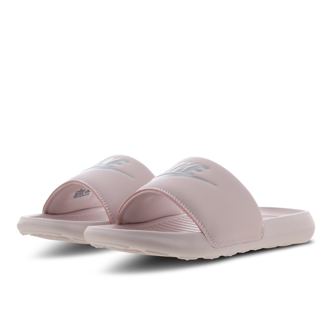 Nike Victori One Slide Image 2 of 6. Tap to open photo gallery.