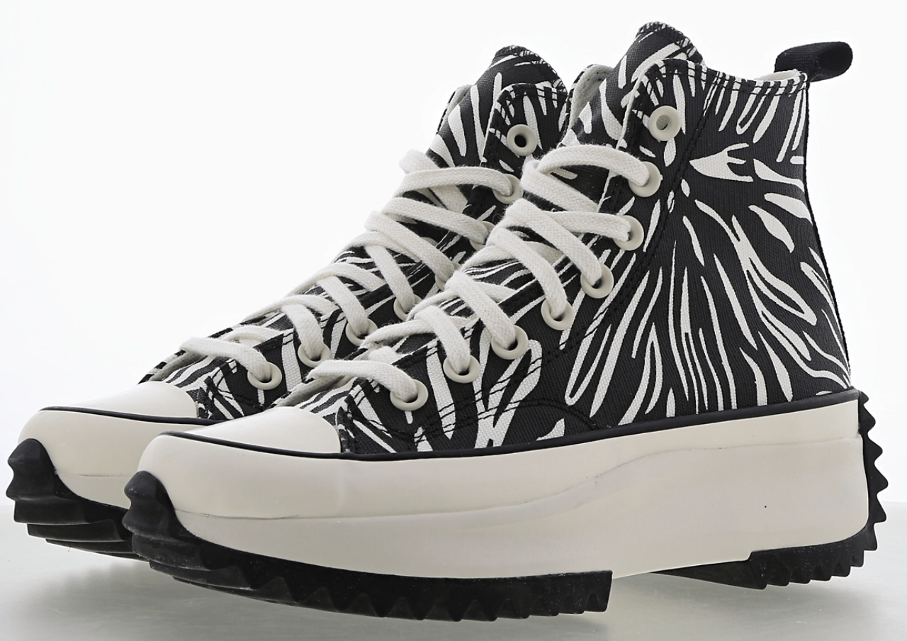Converse Run Star Hike Platform High Image 2 sur 7. Appuyez pour ouvrir la galerie de photos.