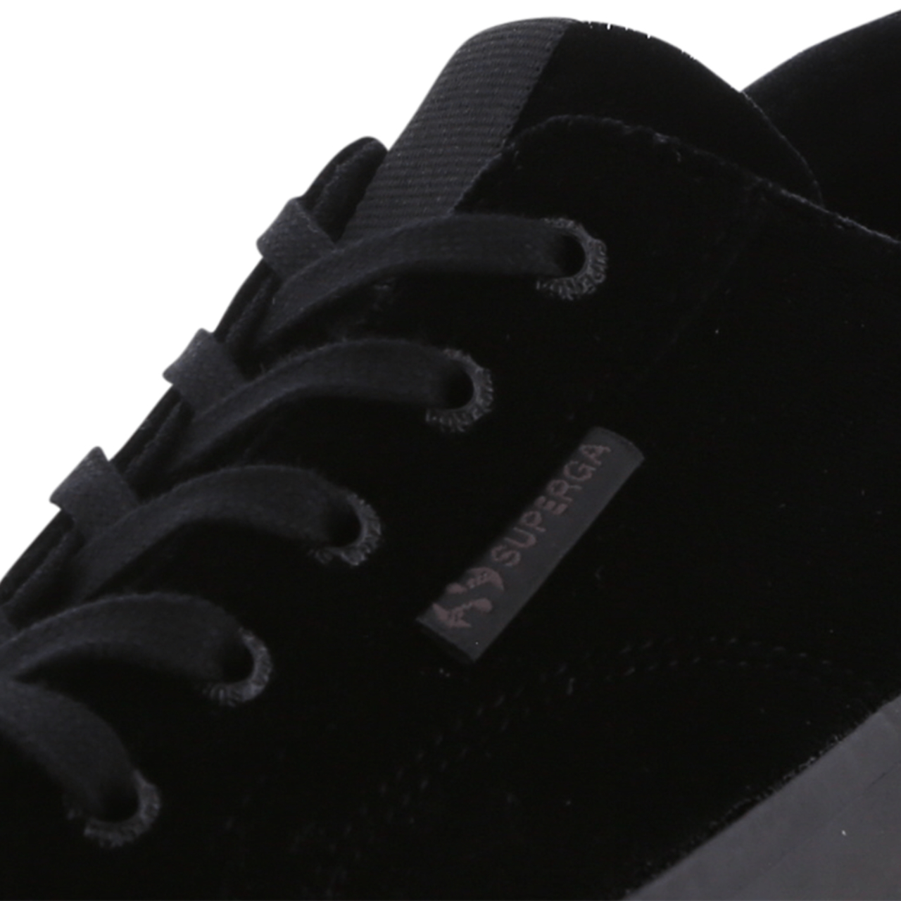Superga 2630 Velvet Stripe Afbeelding 7 van 7. Tik om de fotogalerij te openen..