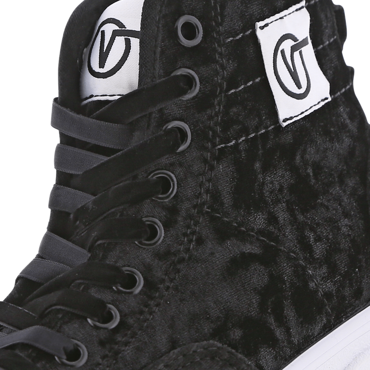 Vans Sentry Image 7 of 7. Tap to open photo gallery.