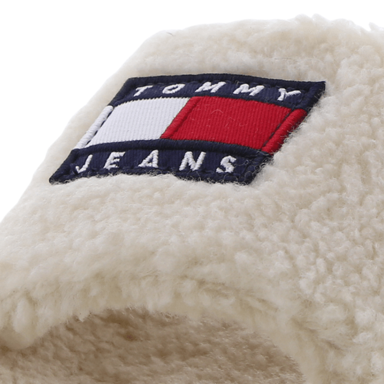Tommy Jeans Flag Pool Slide Imagen 7 de 7. Toque para abrir la galería de fotos.