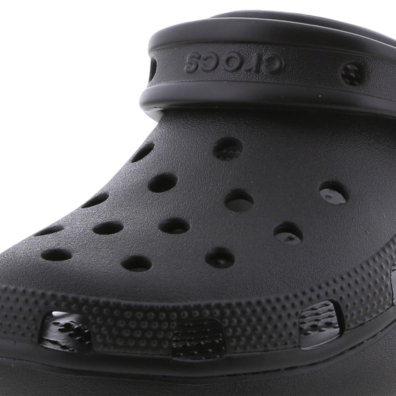 Crocs Classic Platform Clog Bild 7 von 7. Antippen, um die Fotogalerie zu öffnen.