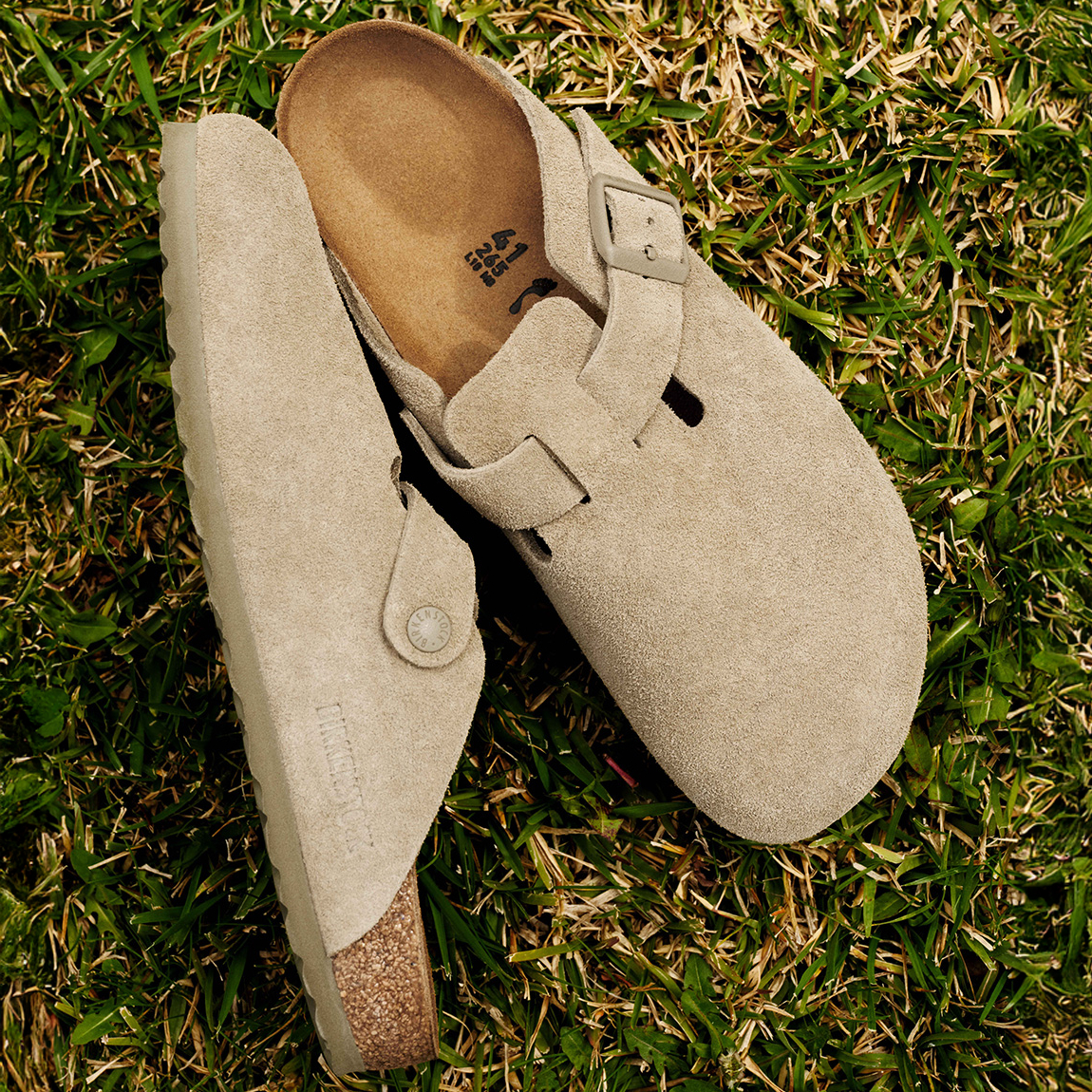 Birkenstock Boston Suede Image 2 sur 9. Appuyez pour ouvrir la galerie de photos.
