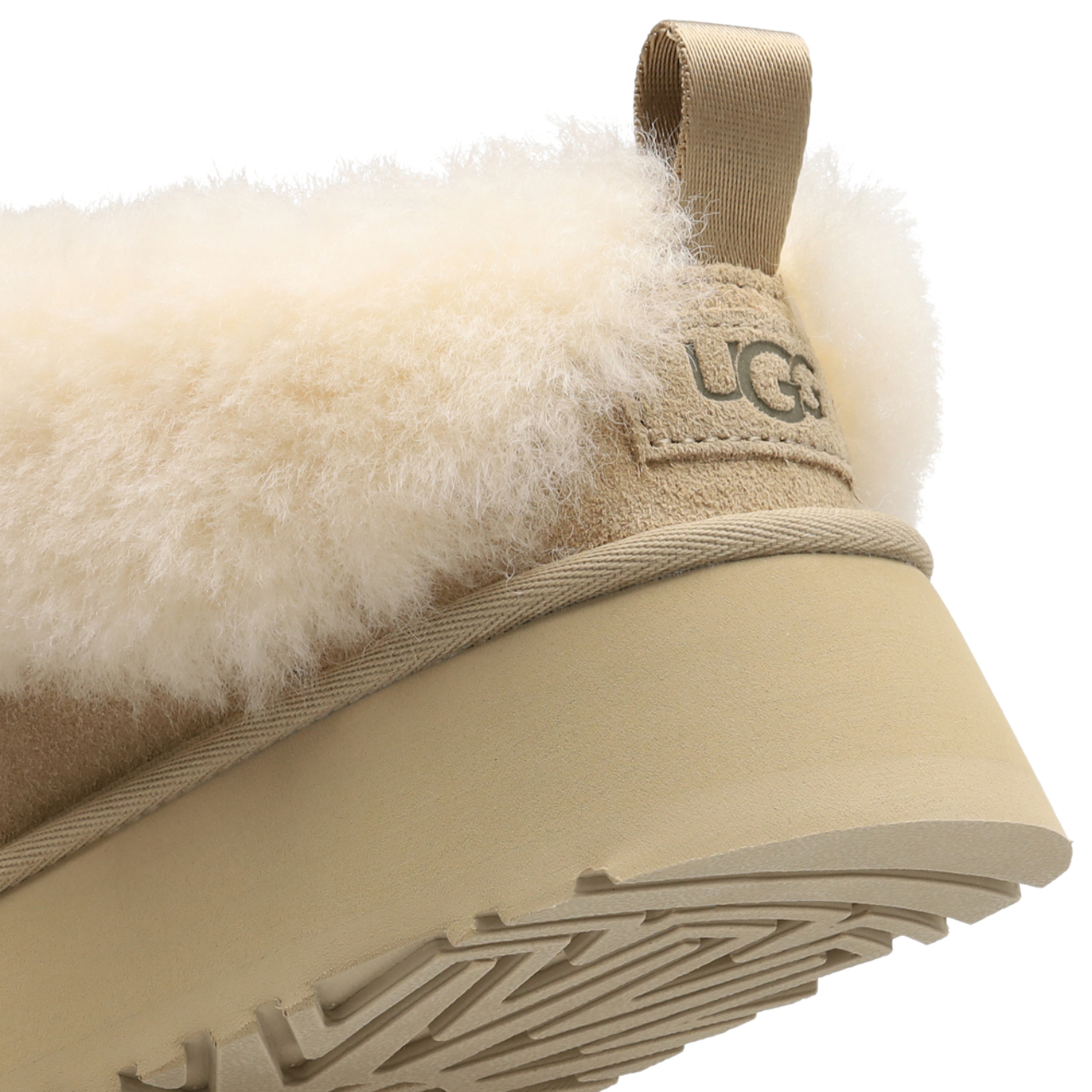 UGG Tazzelle Image 7 sur 7. Appuyez pour ouvrir la galerie de photos.