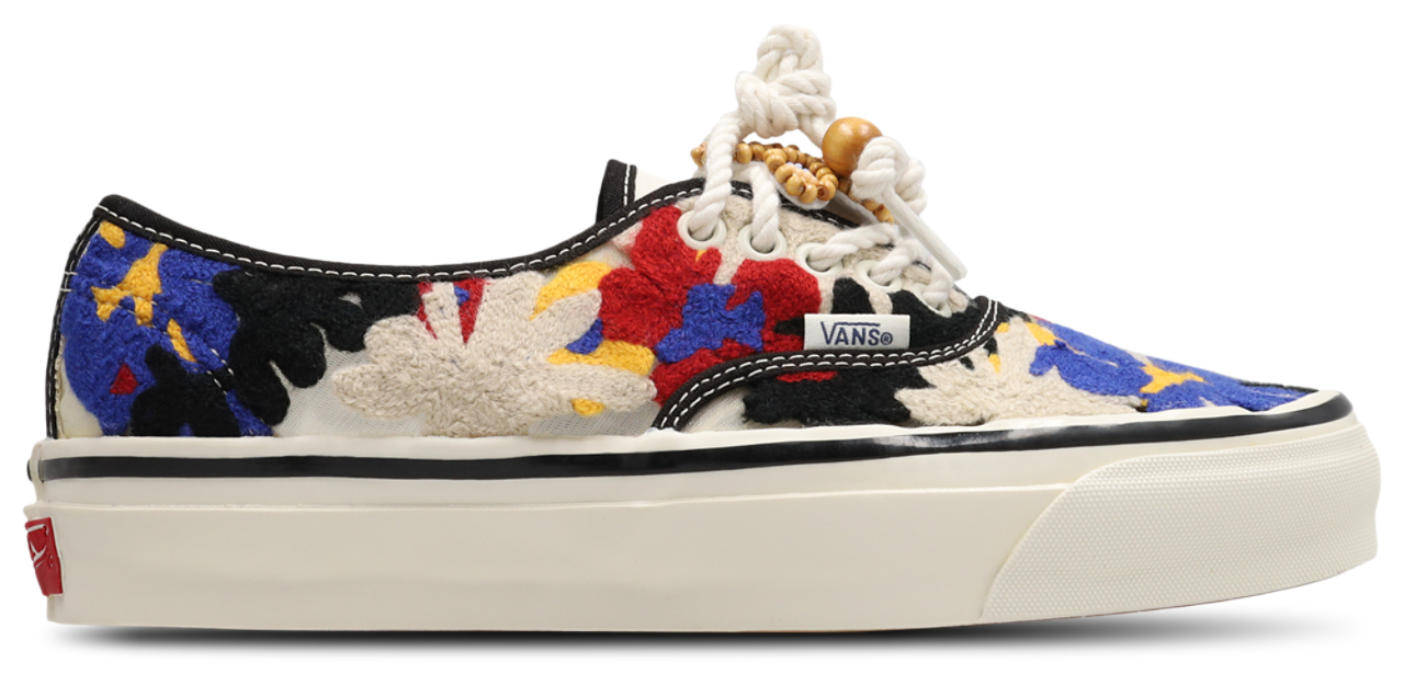 Vans Authentic Image 1 sur 8. Appuyez pour ouvrir la galerie de photos.
