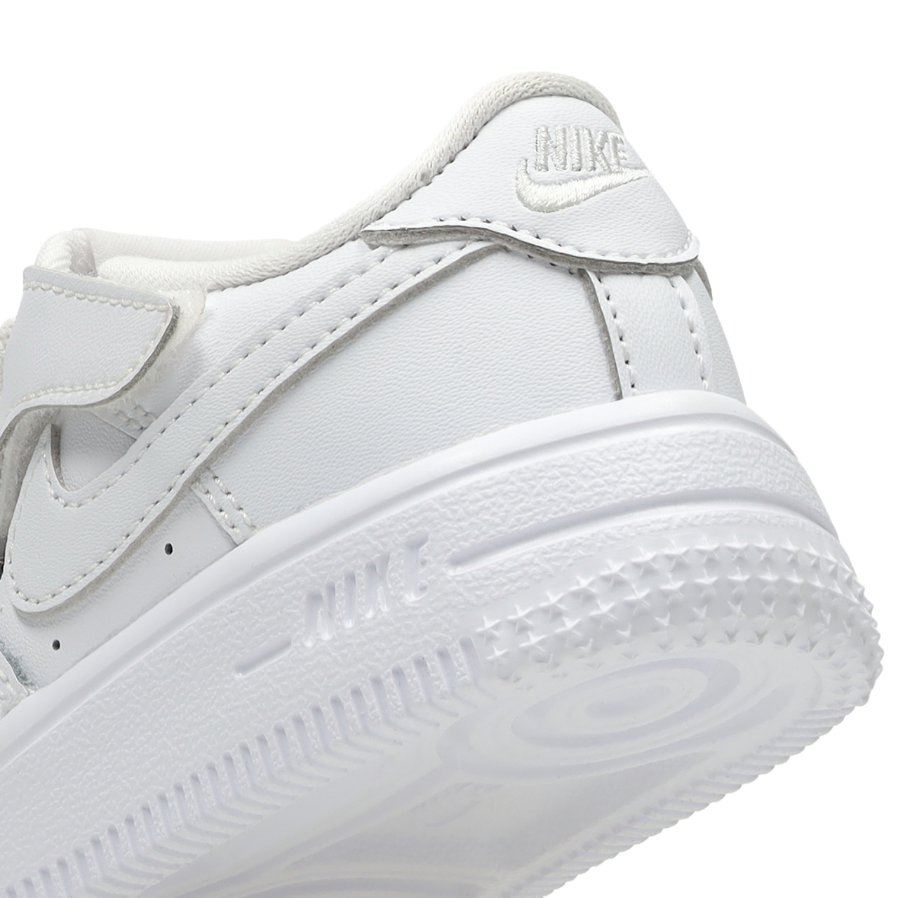 Nike Air Force 1 Low Ez Image 7 sur 7. Appuyez pour ouvrir la galerie de photos.
