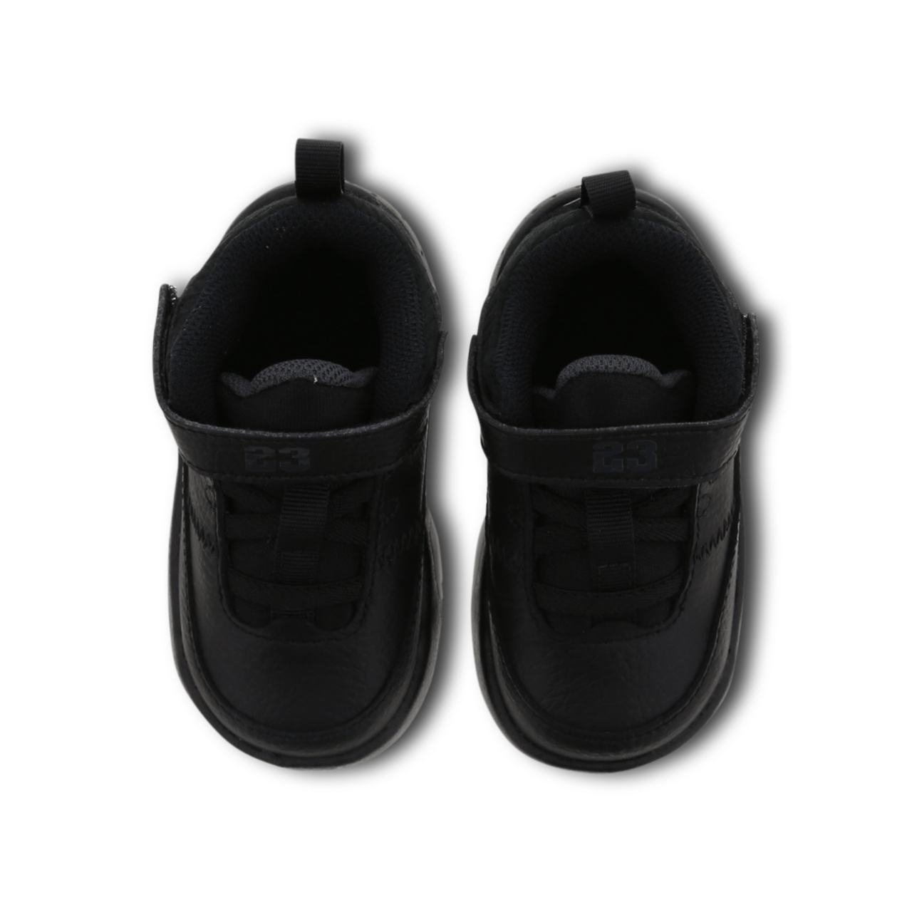 Jordan Max Aura Image 5 of 7. Tap to open photo gallery.