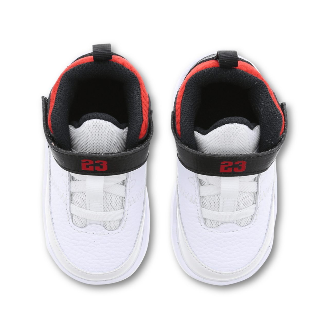 Jordan Max Aura Image 5 of 7. Tap to open photo gallery.