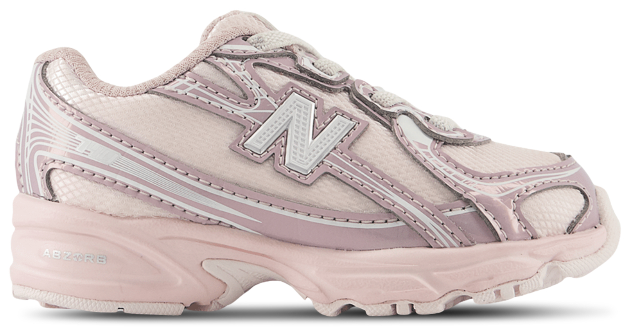 New Balance 740 Imagen 1 de 5. Toque para abrir la galería de fotos.