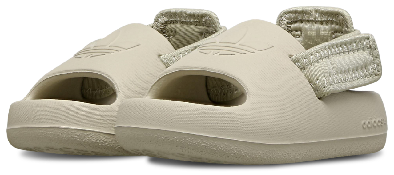 adidas Adilette Immagine 2 di 7. Tocca per aprire la galleria fotografica.