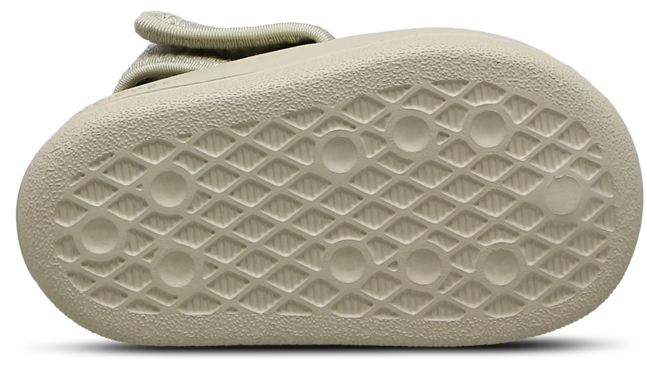 adidas Adilette Immagine 6 di 7. Tocca per aprire la galleria fotografica.