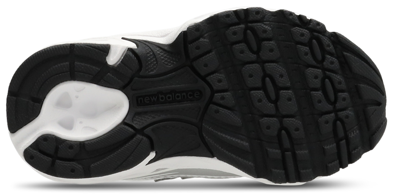 New Balance 740 Bild 6 von 7. Antippen, um die Fotogalerie zu öffnen.