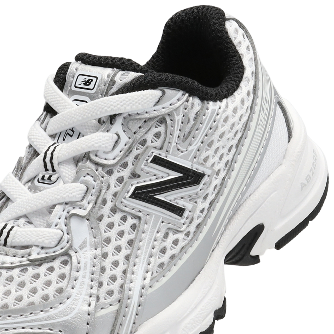 New Balance 740 Bild 7 von 7. Antippen, um die Fotogalerie zu öffnen.