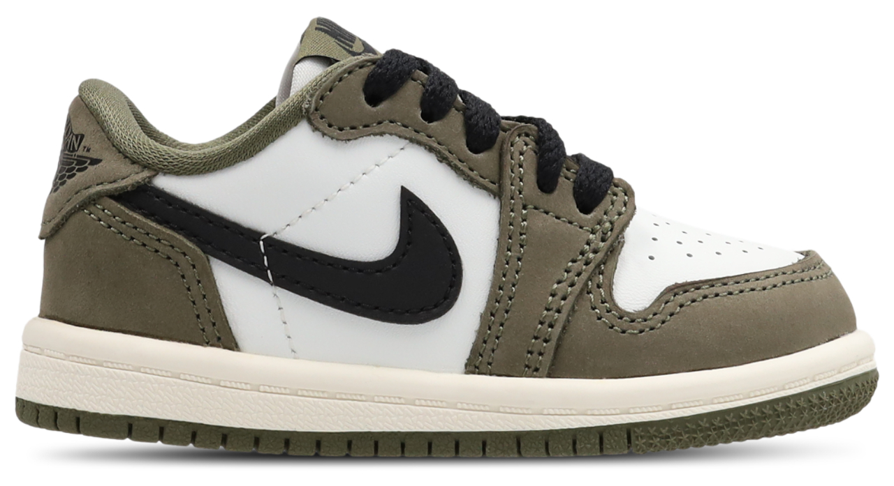 Jordan Aj1 Retro Low Og Image 1 sur 8. Appuyez pour ouvrir la galerie de photos.