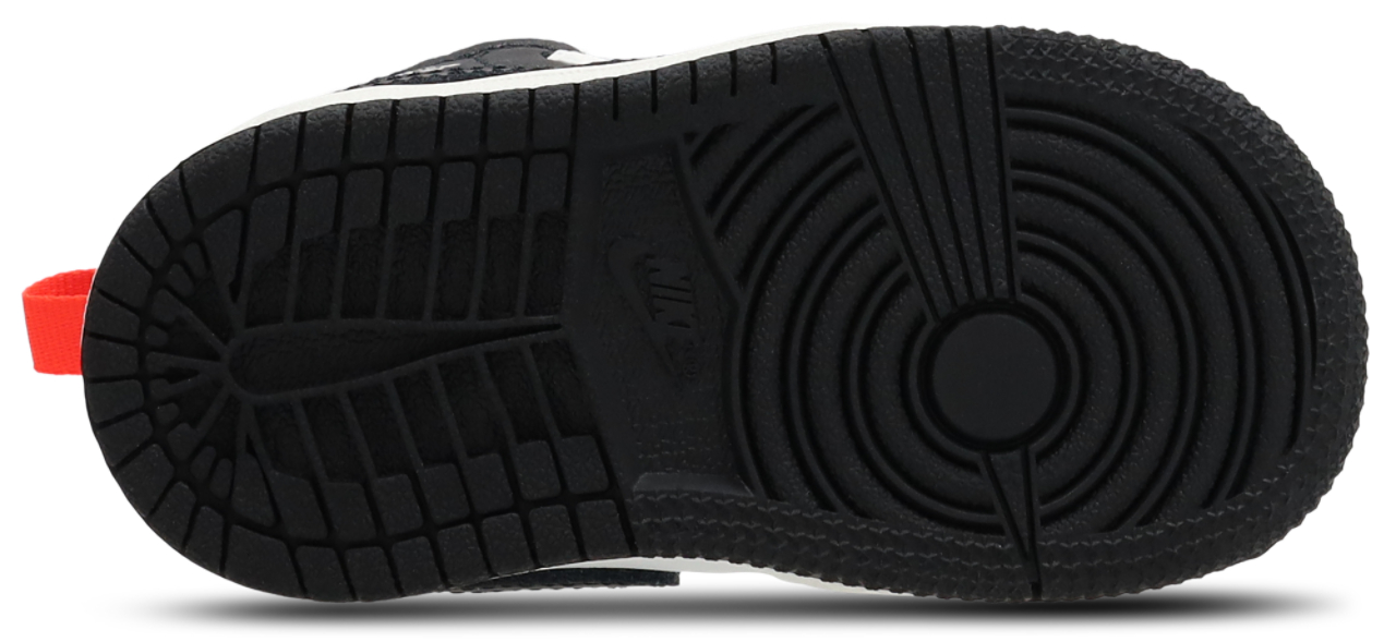 Jordan Aj1 Mid Image 6 of 7. Tap to open photo gallery.