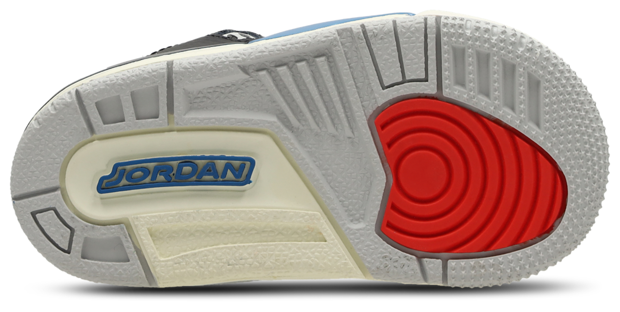 Jordan AJ3 Retro Image 6 of 7. Tap to open photo gallery.
