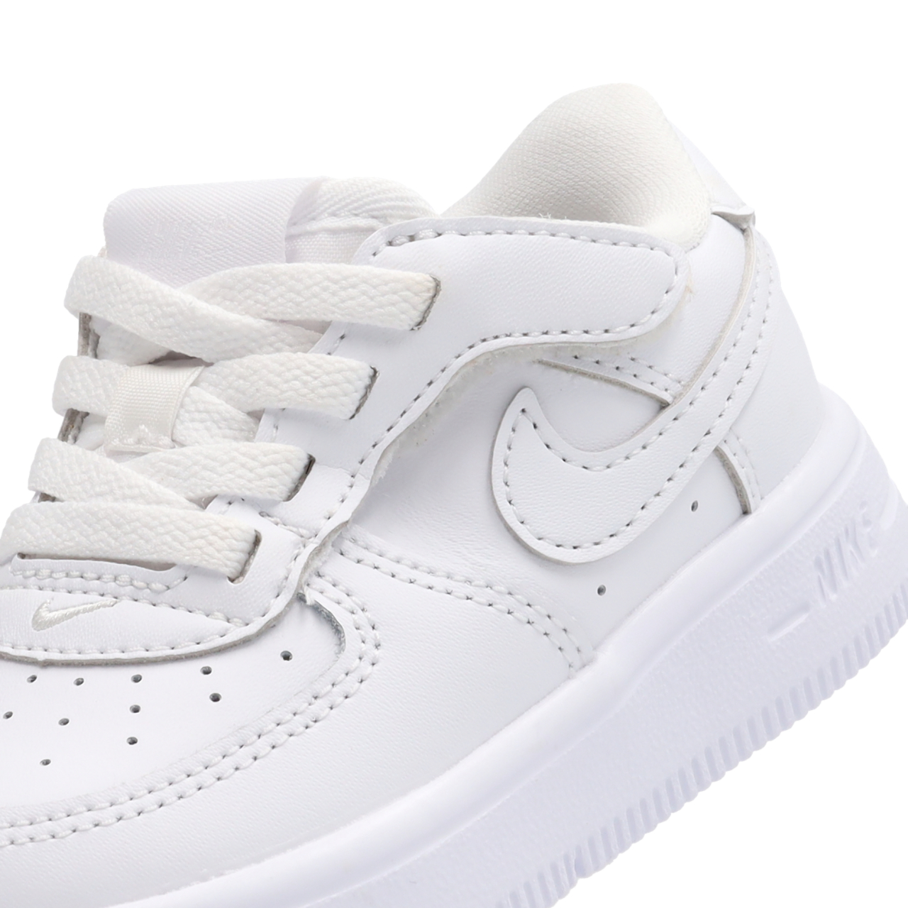 Nike Air Force 1 Low Ez Bild 7 von 7. Antippen, um die Fotogalerie zu öffnen.
