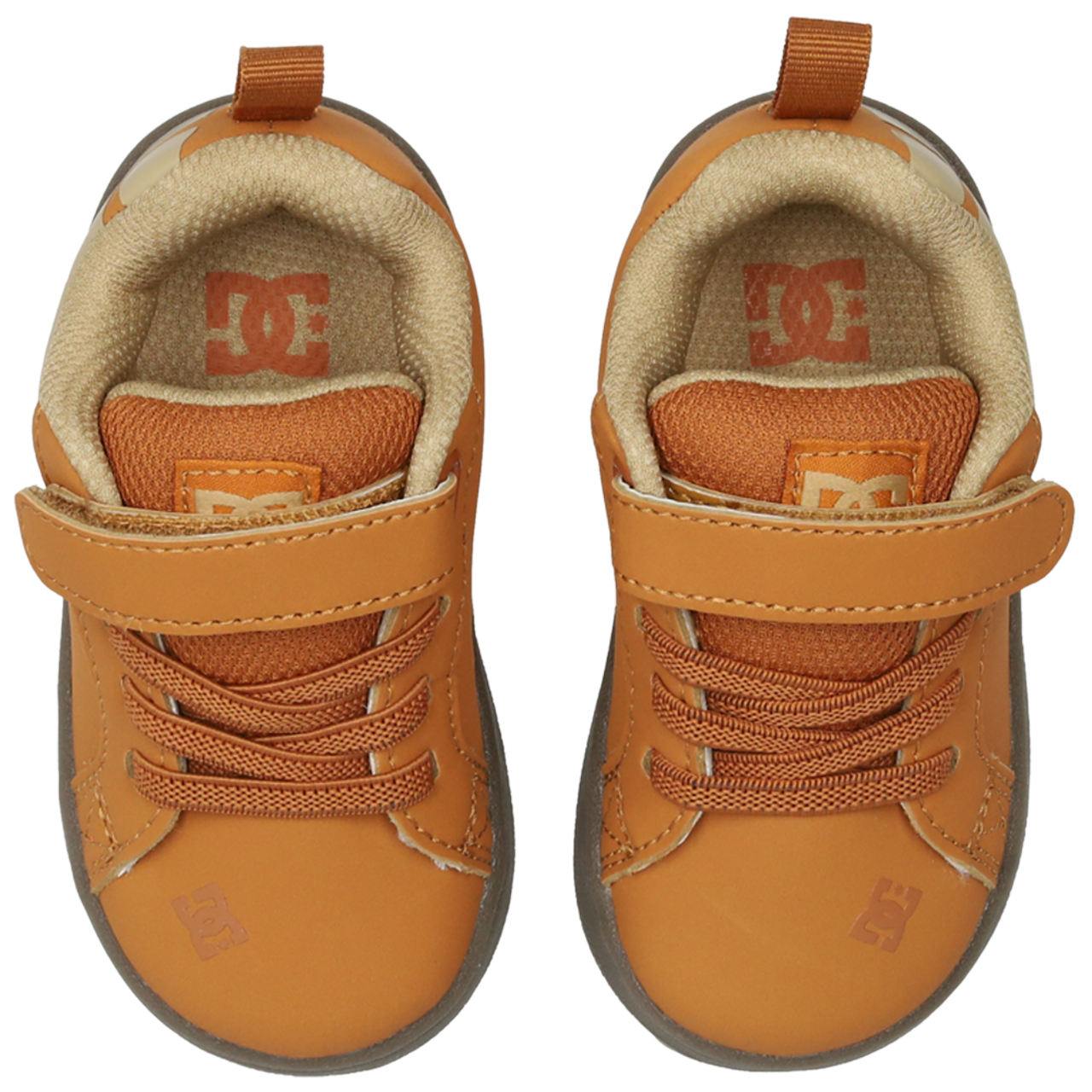 DC Shoes Court Graffik Image 5 of 7. Tap to open photo gallery.