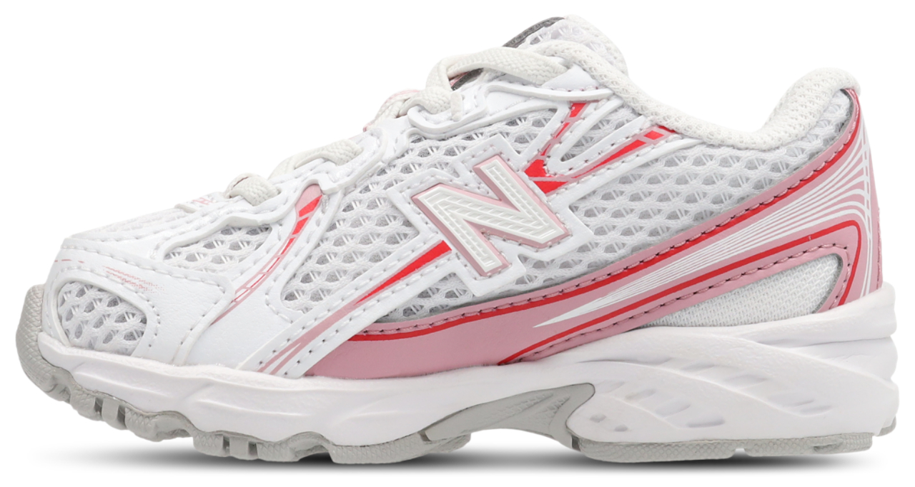 New Balance 740 Image 4 sur 7. Appuyez pour ouvrir la galerie de photos.
