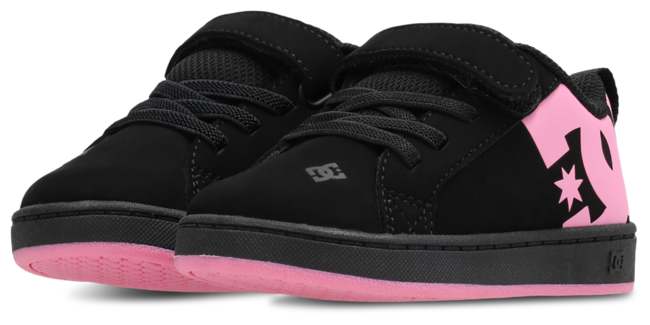 DC Shoes Court Graffik Image 2 of 7. Tap to open photo gallery.