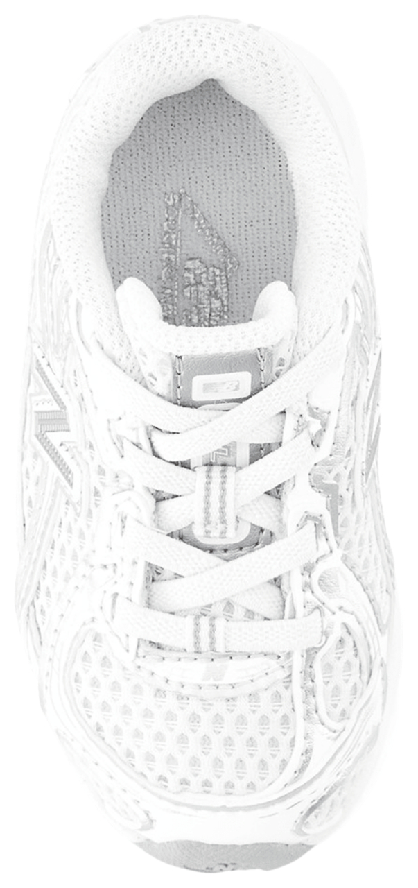 New Balance 740 Bungee Lace Image 4 sur 5. Appuyez pour ouvrir la galerie de photos.