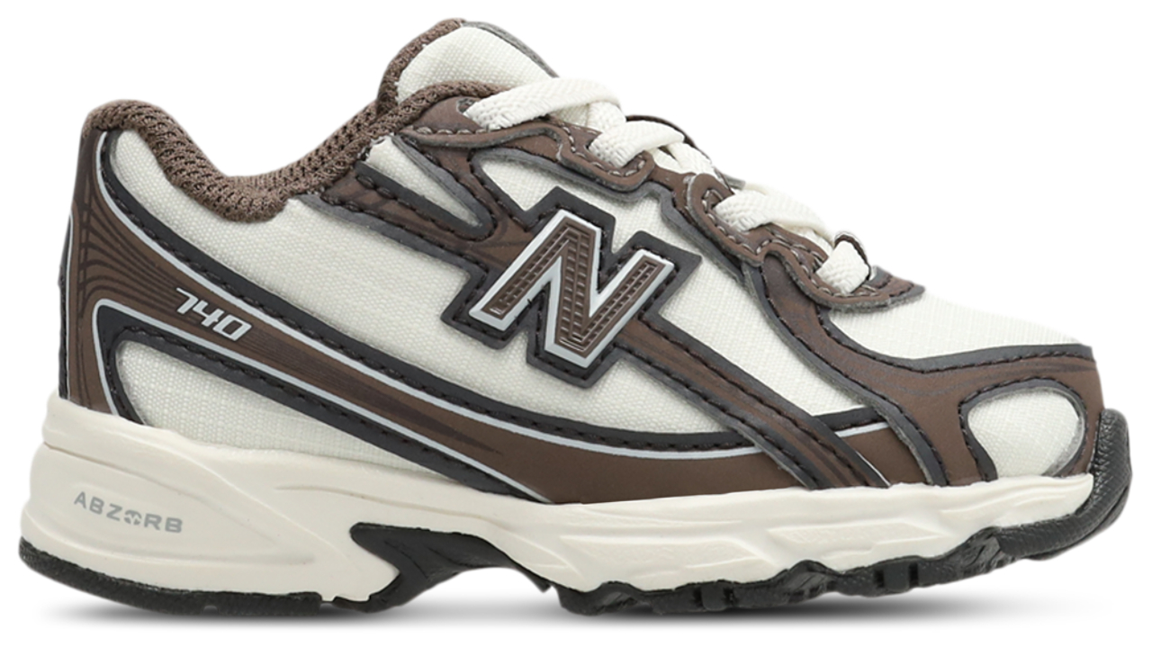 New Balance 740 Image 1 sur 7. Appuyez pour ouvrir la galerie de photos.