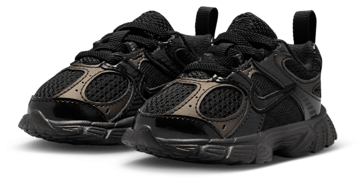 Nike V5 Rnr Image 2 of 6. Tap to open photo gallery.