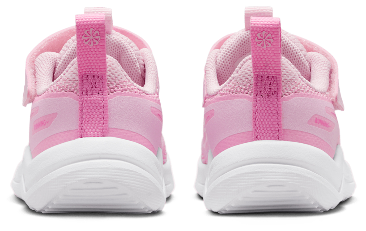 Nike Cosmic Runner Image 6 of 6. Tap to open photo gallery.