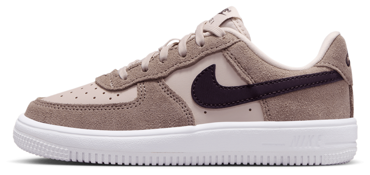 Nike Force 1 Low Lace Image 3 of 6. Tap to open photo gallery.