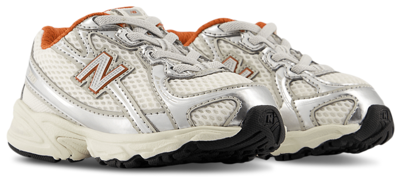 New Balance 740 Bungee Lace Image 2 of 5. Tap to open photo gallery.
