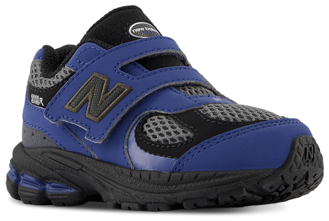 New Balance 2002 Hook & Loop Image 2 of 5. Tap to open photo gallery.