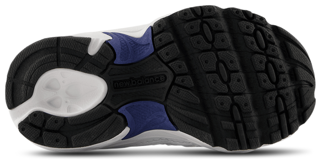 New Balance 530 Bungee Lace Image 6 of 6. Tap to open photo gallery.