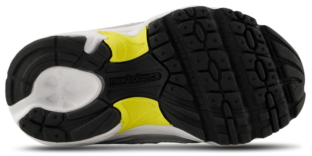 New Balance 740 Bungee Lace Afbeelding 5 van 5. Tik om de fotogalerij te openen..
