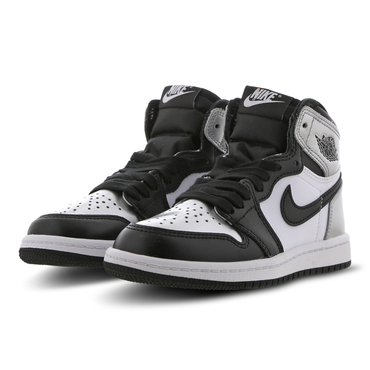 Jordan 1 Retro High Image 2 of 6. Tap to open photo gallery.