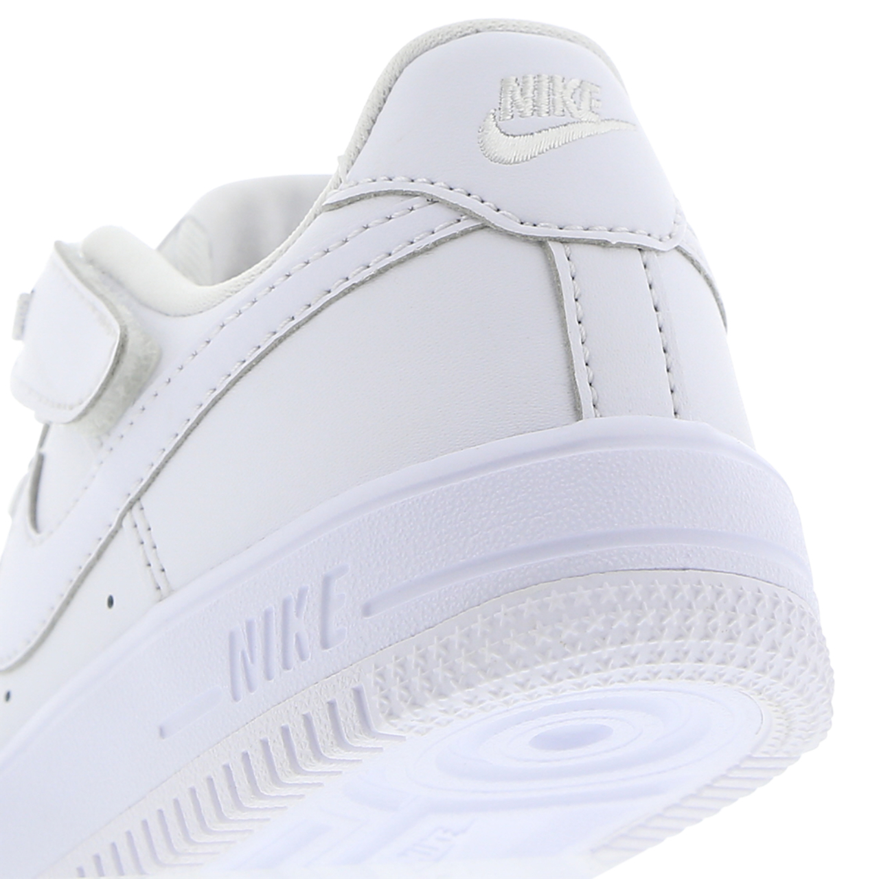 Nike Air Force 1 Low Imagen 7 de 7. Toque para abrir la galería de fotos.