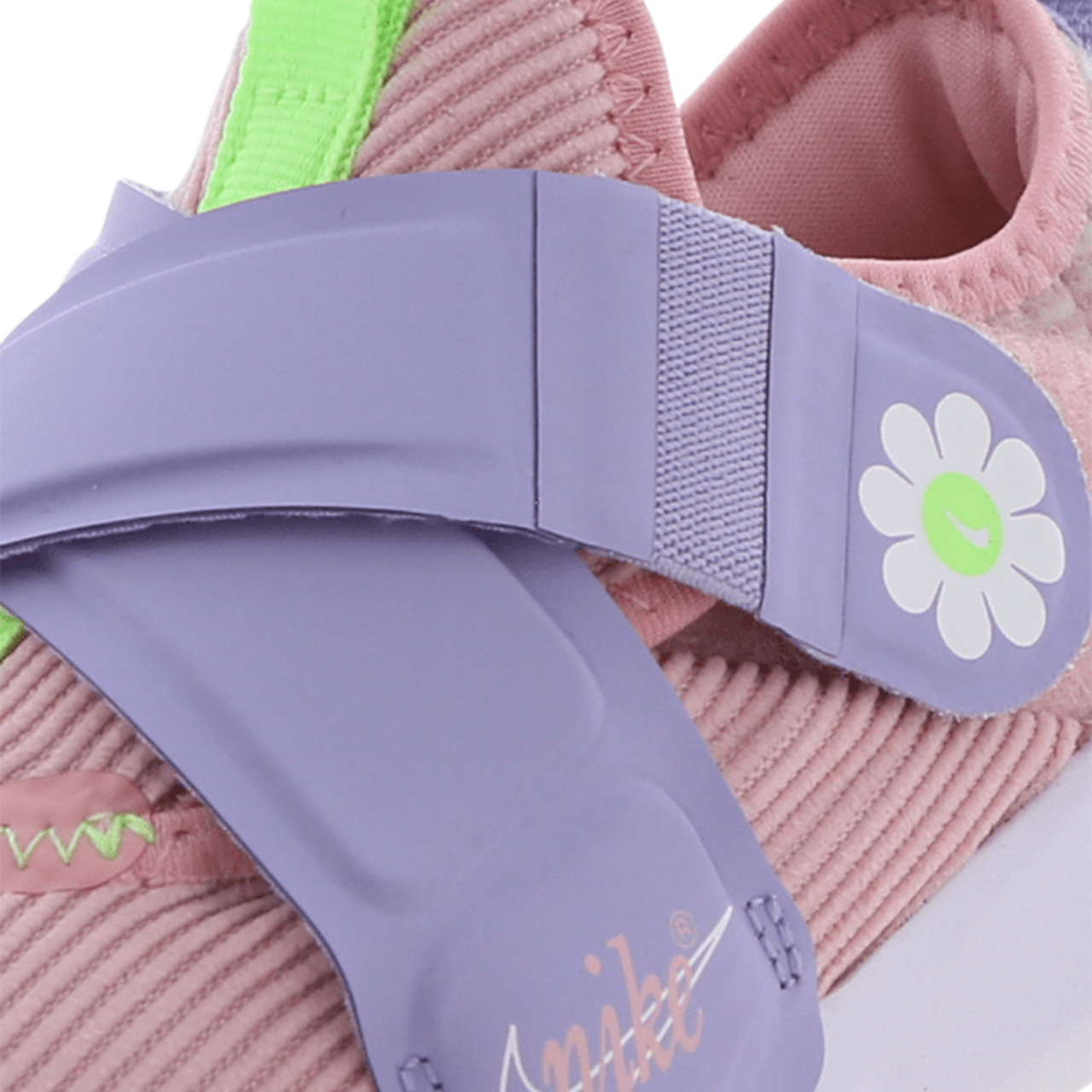 Nike Flex Advance Image 7 of 7. Tap to open photo gallery.