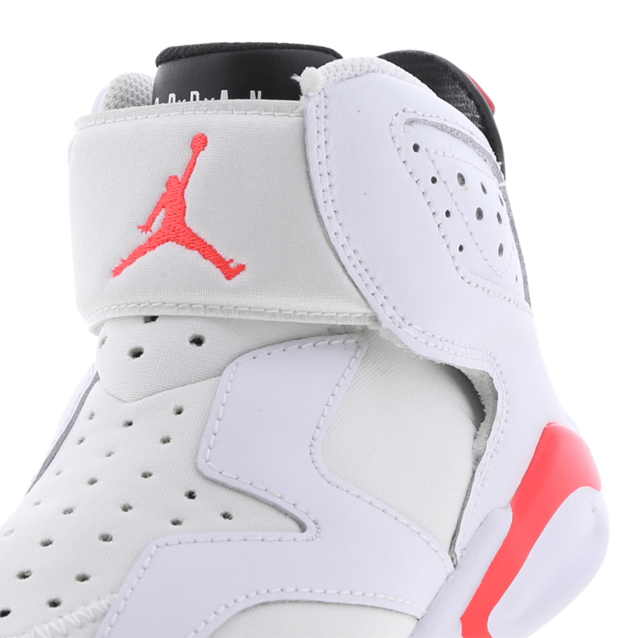 Jordan 6 Retro Image 7 of 7. Tap to open photo gallery.